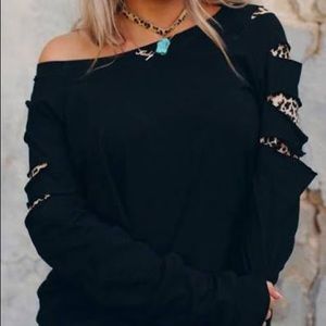 Sweatshirt without Necklace